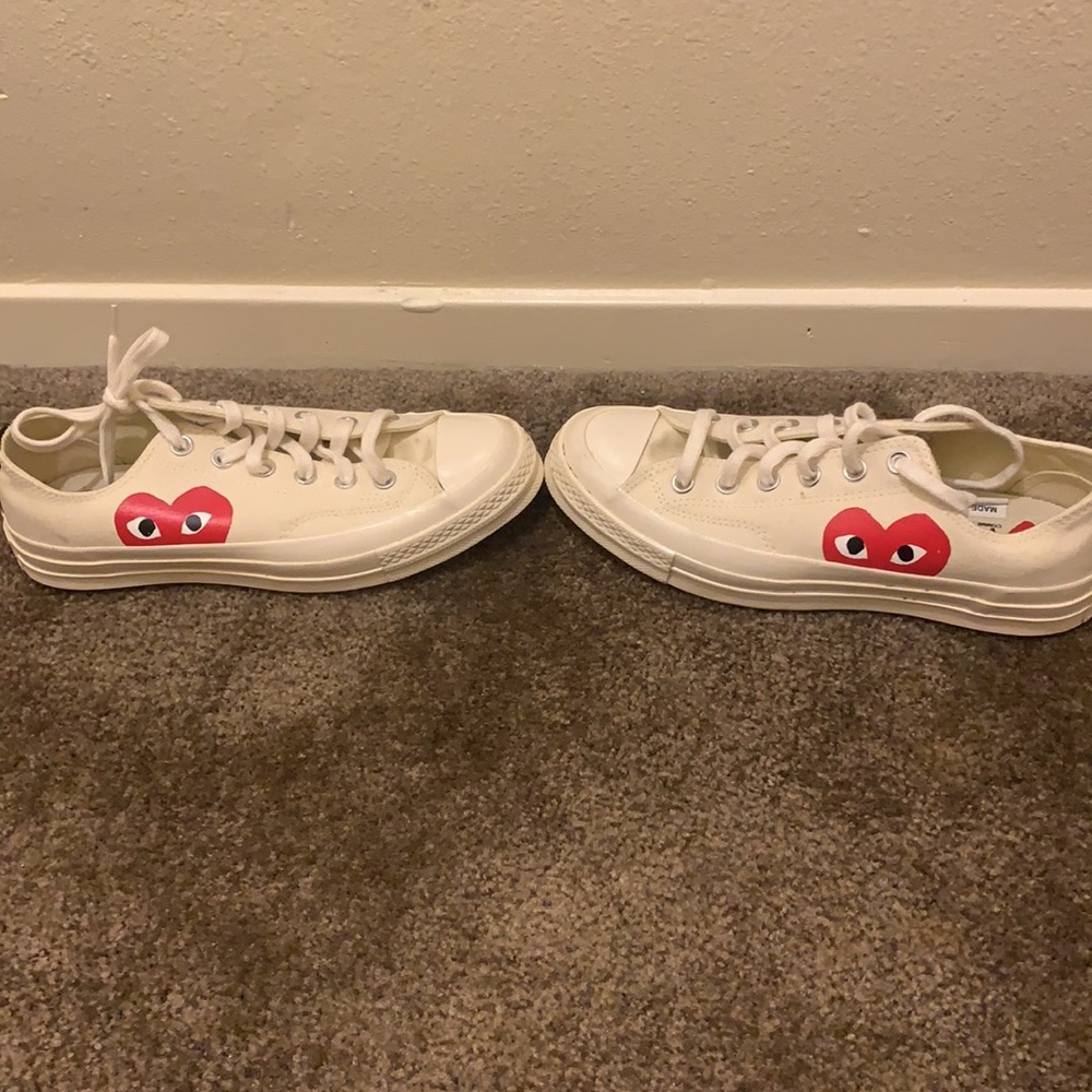 Shoes - Picture 2 of 4